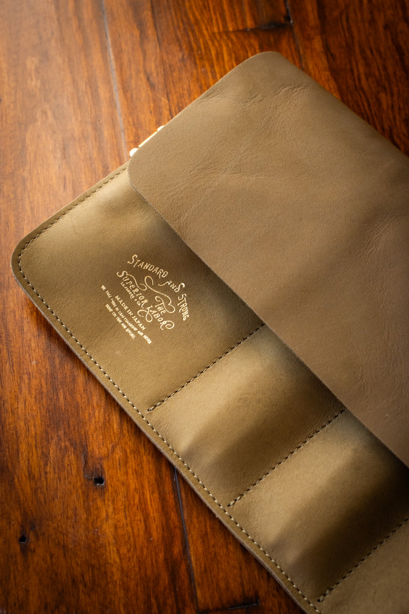 Leather Pen Roll - Olive