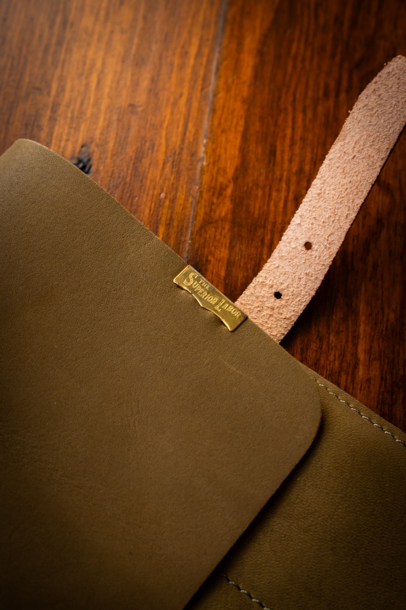 Leather Pen Roll - Olive
