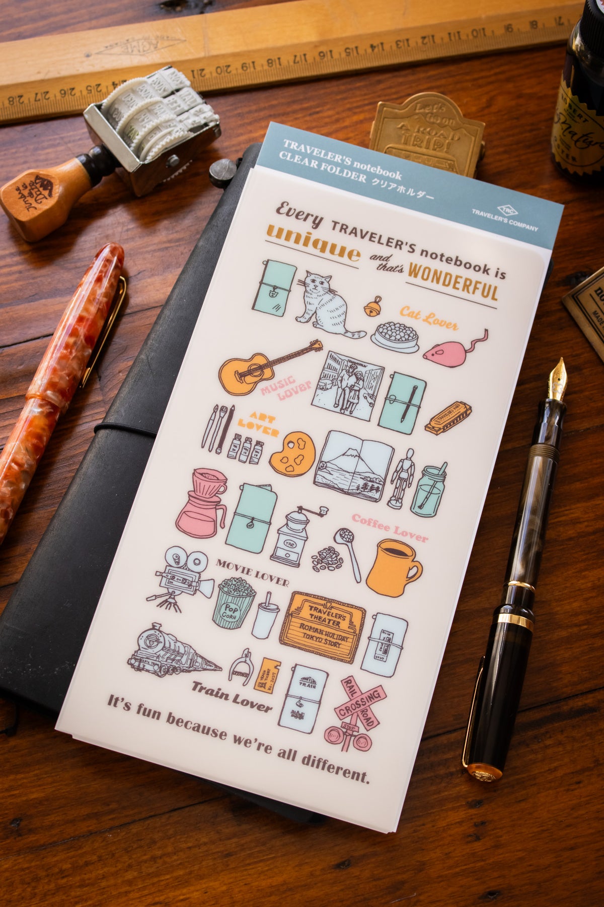 TRAVELER'S 2027 - Clear Folder Regular