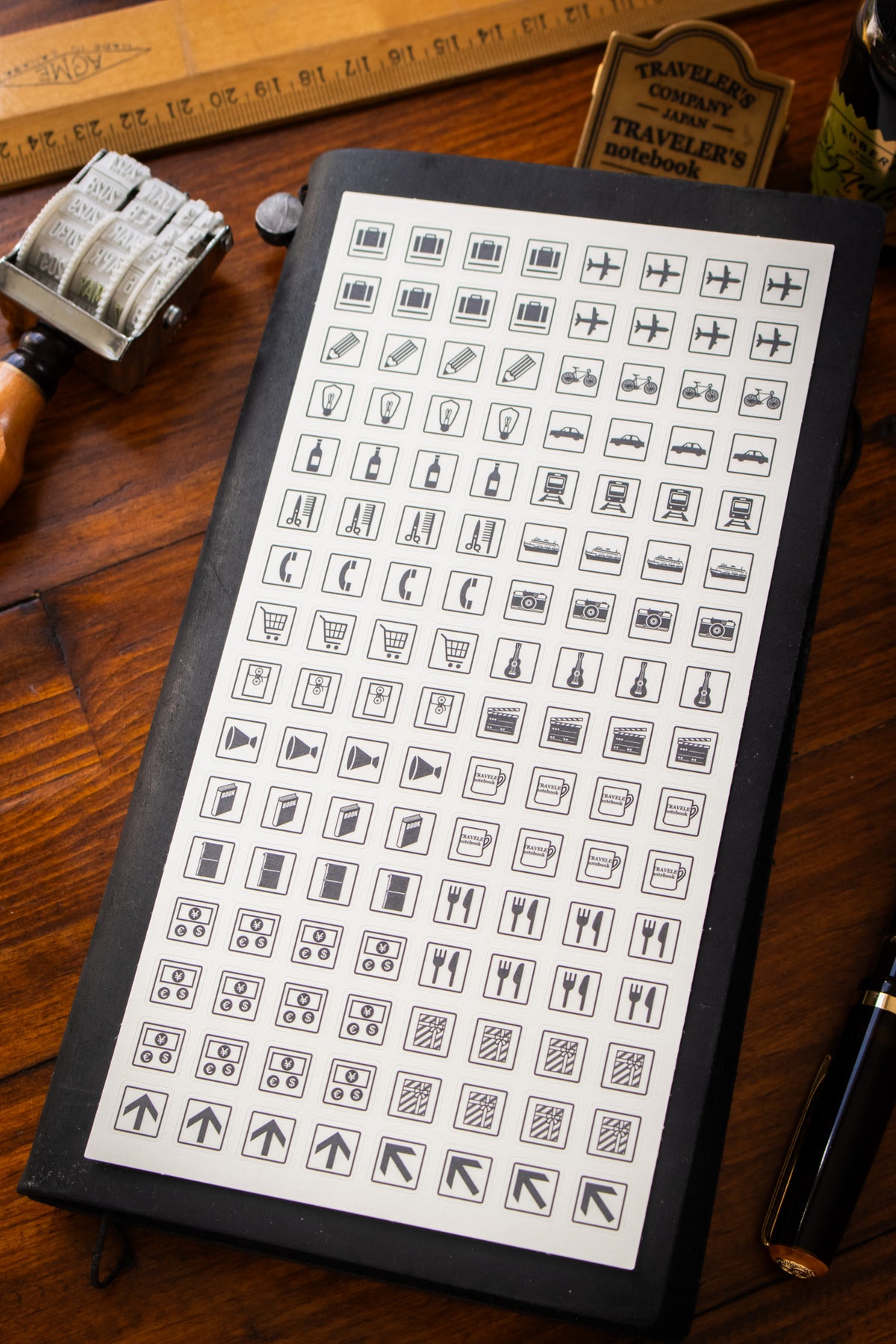TRAVELER'S 2027 - Customise Sticker Set