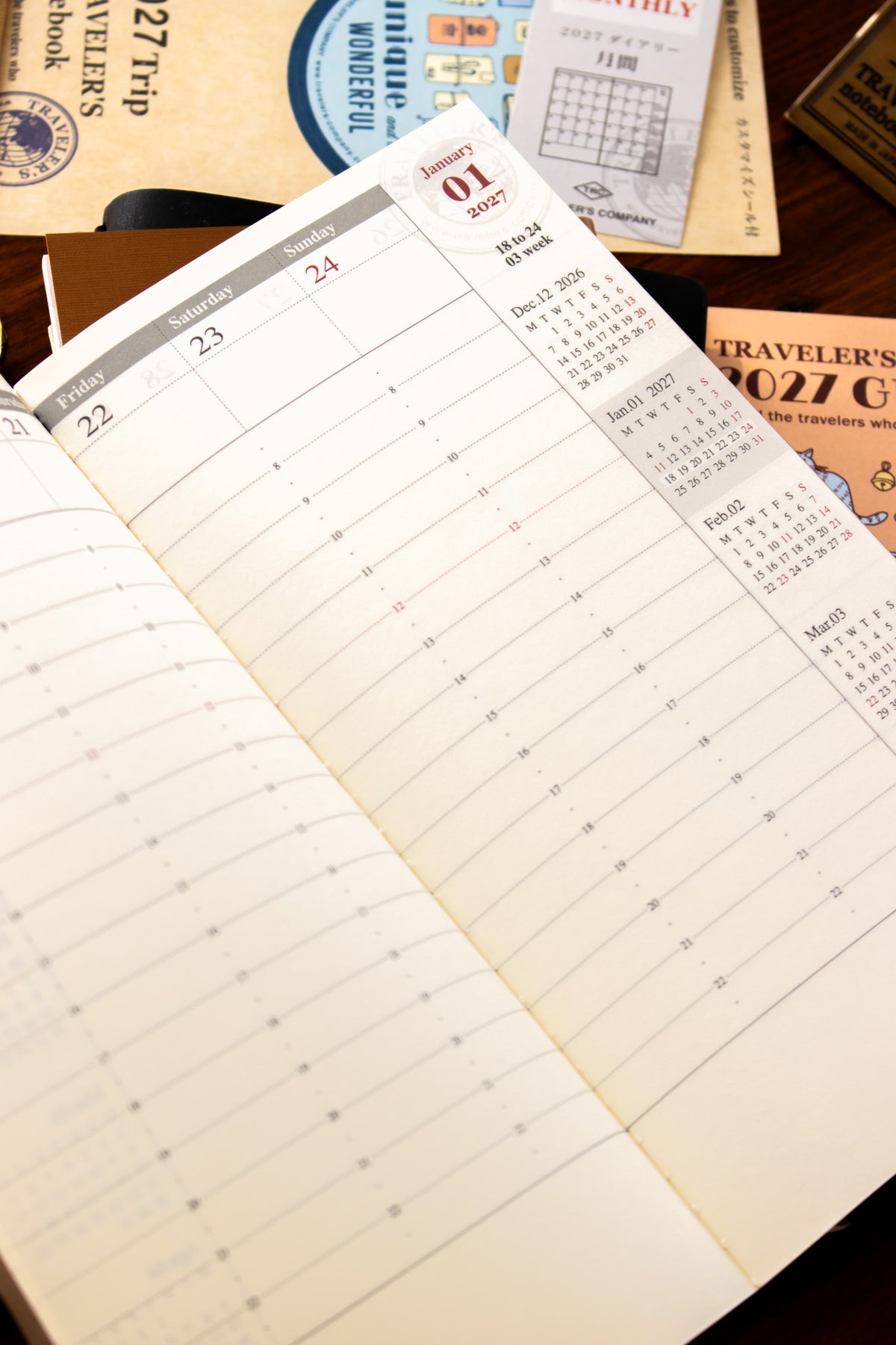 TRAVELER'S 2027 Refill - Weekly Vertical