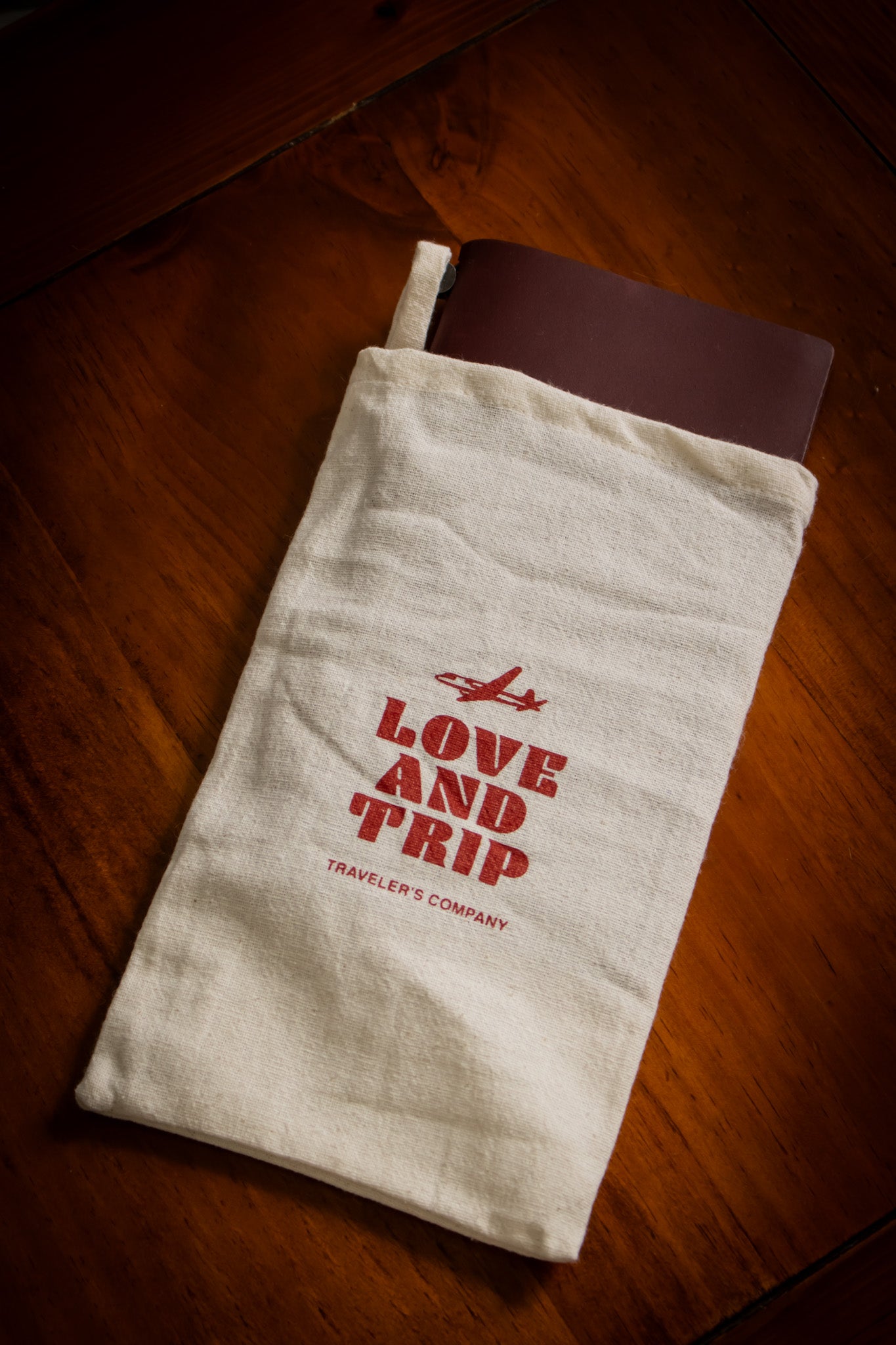 TRAVELER'S Notebook Leather Cover - Red  (Love & Trip)