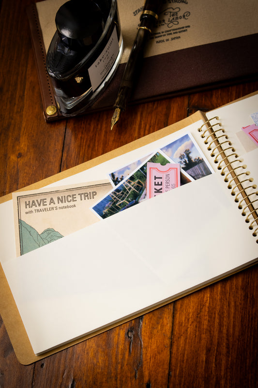 TRAVELER'S Spiral Ring Notebook - B6 Paper Pocket
