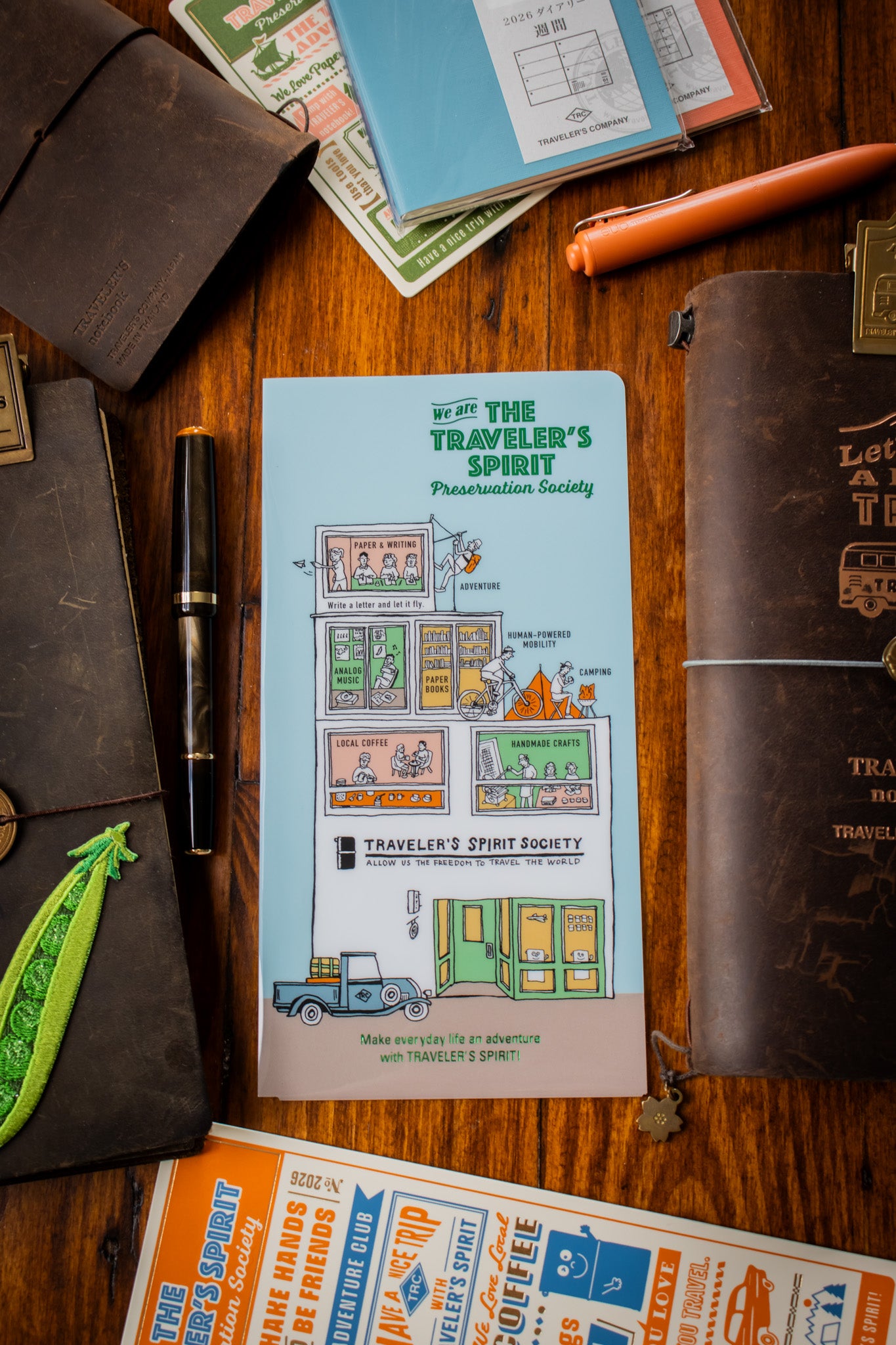 TRAVELER'S 2026 Clear Folder (Regular)