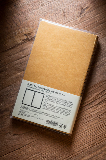 TRAVELER'S Spiral Ring Notebook - A5 MD White