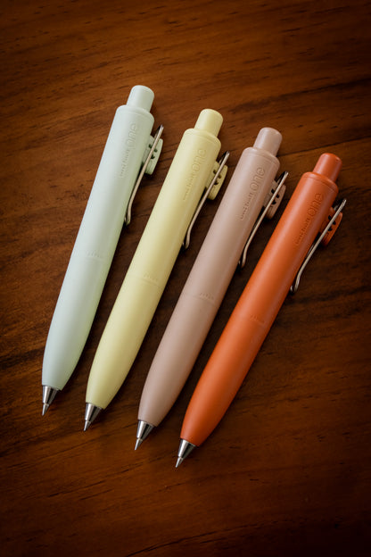 Gel Pen Uni-ball ONE - Banana