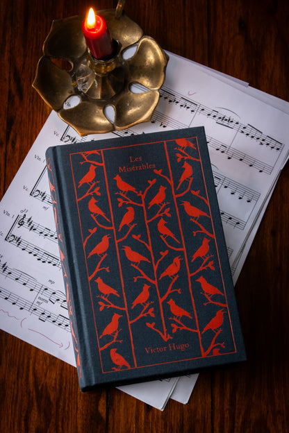Les Miserables (Clothbound)