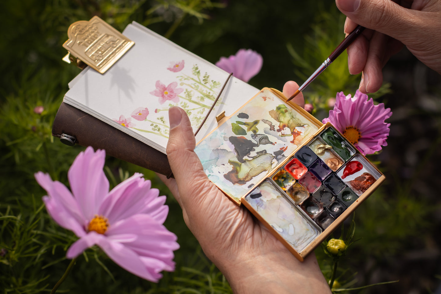 Watercolour Palette - Folio Black