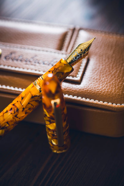 Estie Honeycomb - Gold Trim