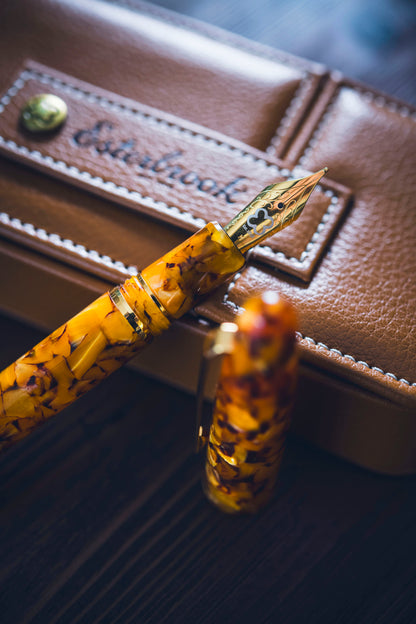 Estie Honeycomb - Gold Trim