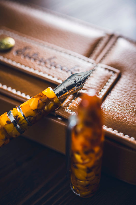 Estie - Honeycomb Chrome