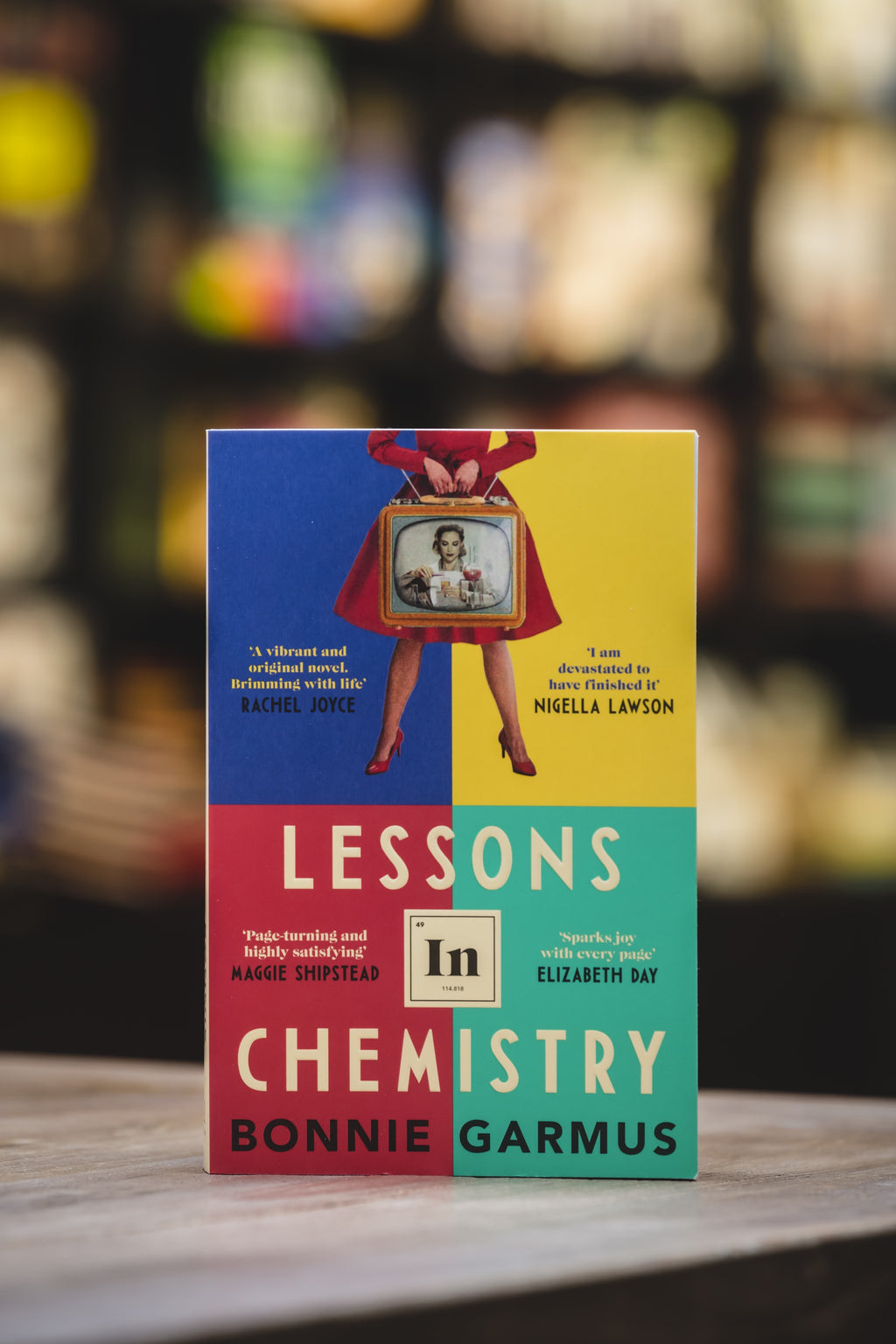 Lessons in Chemistry (PB)