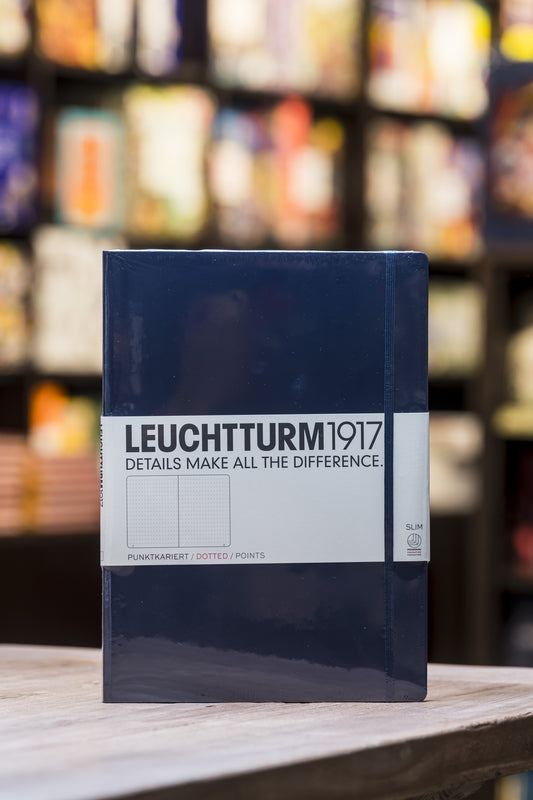 A4 Slim - Navy Dotted