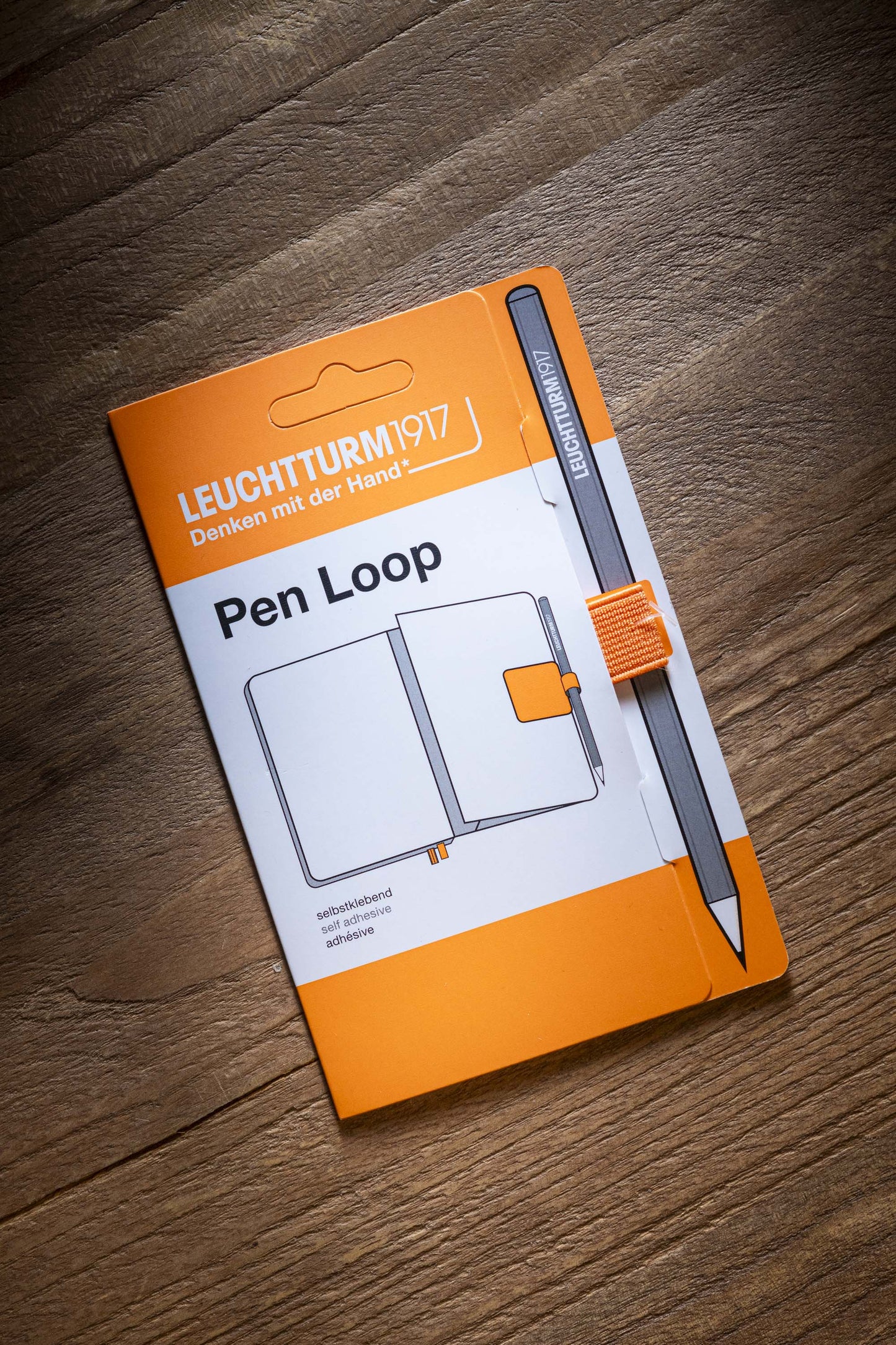 Pen Loop Apricot