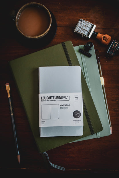 Jotbook Plain - Light Grey & Black