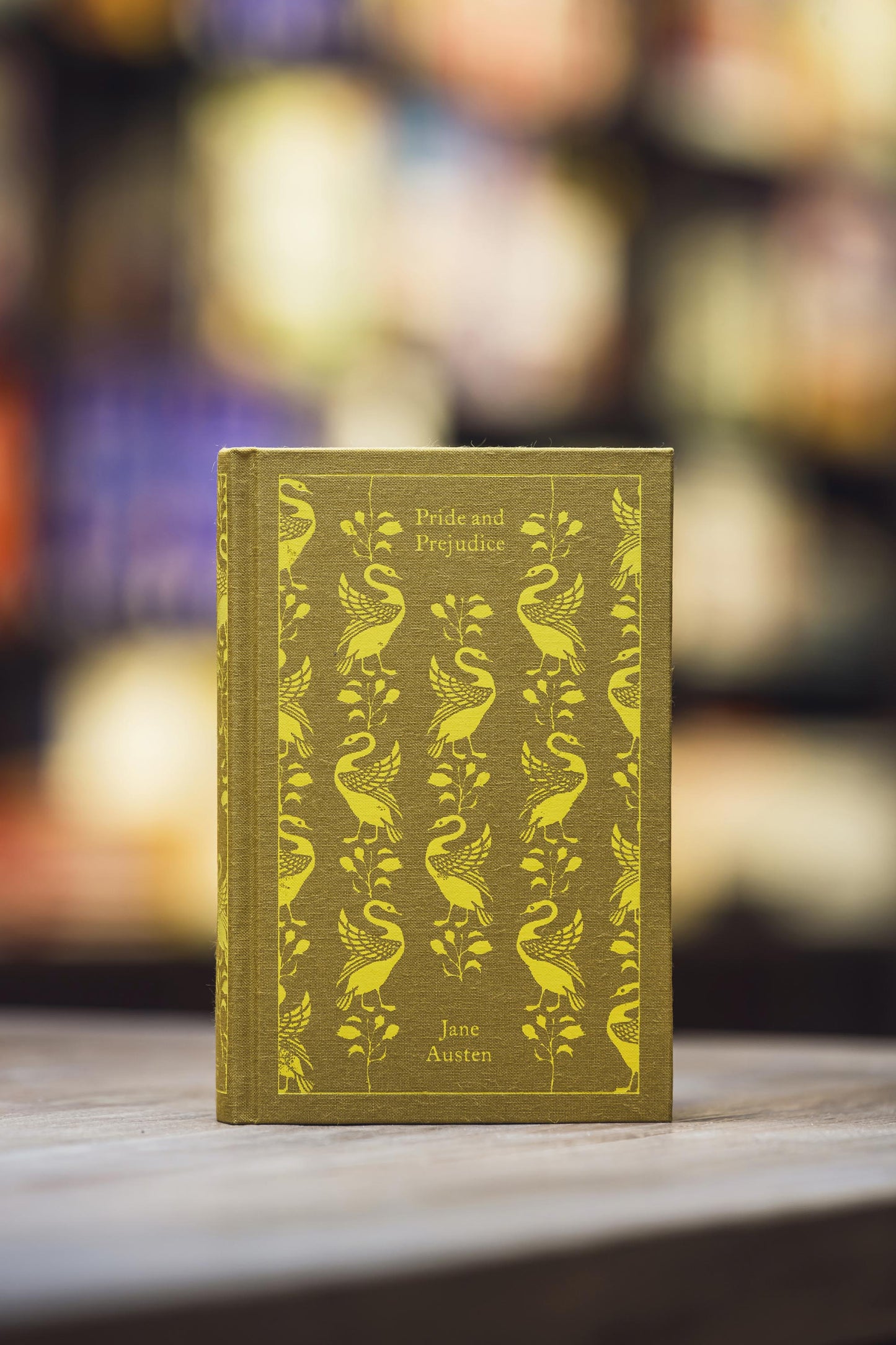 Pride and Prejudice (Clothbound)