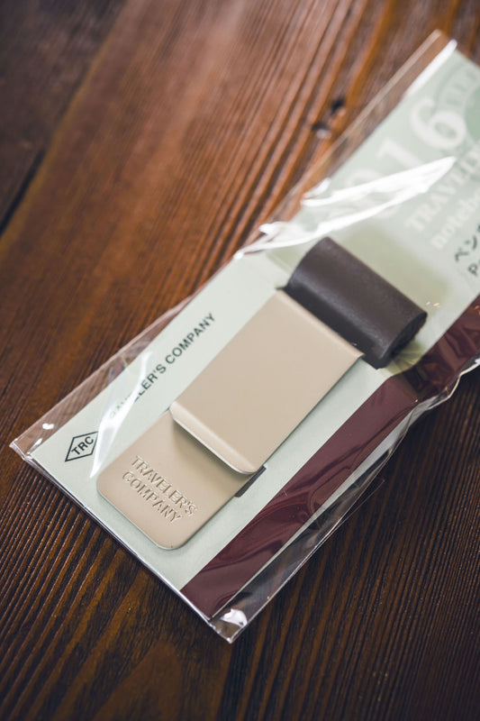 016 TRAVELER'S Leather Pen Holder - Brown