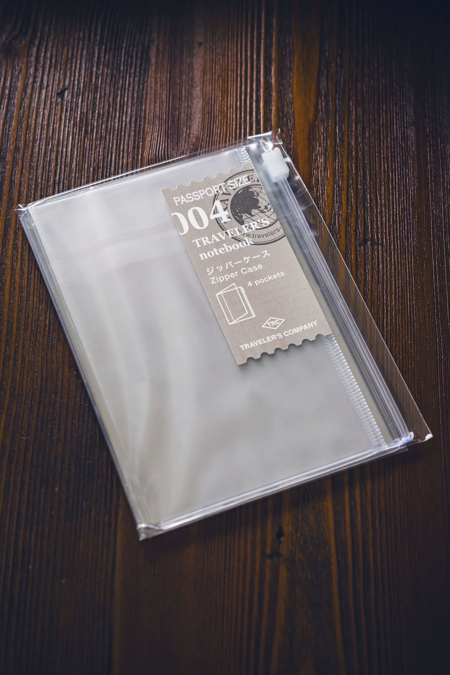 004 TRAVELER'S Zipper Case (Passport)